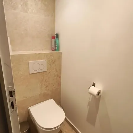 Grande Contemporaine Avec Piscine Proche De La Ciotat